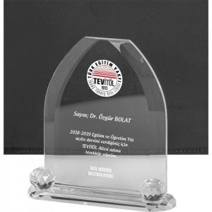 Kristal Plaket ( 18,5 x 18,5 cm )